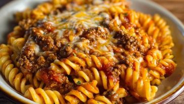 Cheesy Velveeta Rotini with Italian Beef Marinara