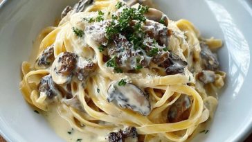Morel Mushroom Pasta in Creamy Sauce