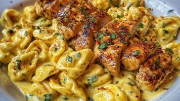 Cajun Garlic Chicken Tortellini in Three-Cheese Cream
