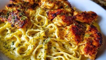 Cheesy Alfredo Linguine with Golden Garlic Butter Chicken in Creamy Sauce