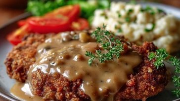 Country Fried Steak with Creamy Homemade Gravy