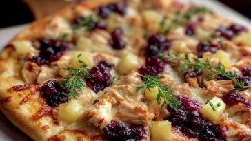 Cranberry Chicken & Brie Pizza