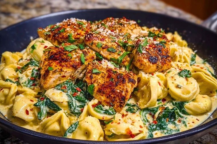 Creamy Chicken Tortellini with Spinach and Garlic Parmesan Cheese