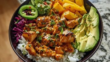 Spicy Thai Peanut Chicken Bowl