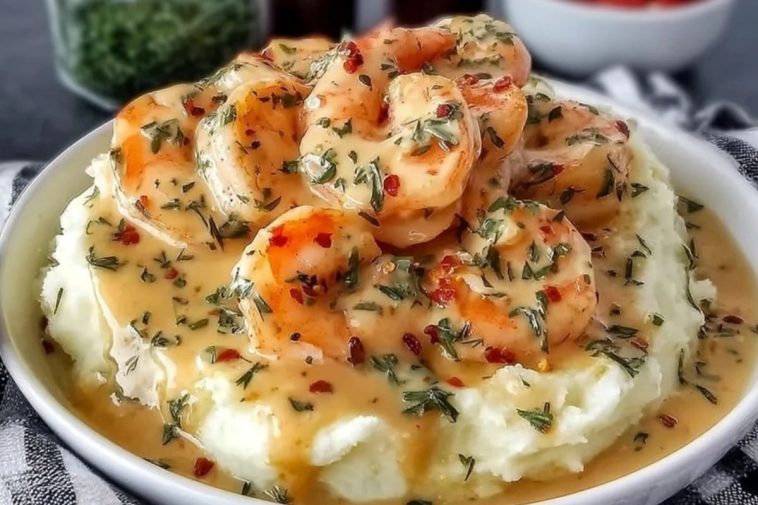 Creamy Garlic Shrimp Over Mashed Potatoes