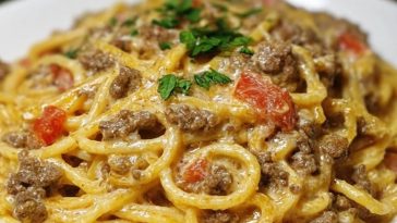 Creamy Italian Spaghetti & Ground Beef One Pot Meal
