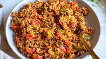 The BEST Unstuffed Pepper Skillet