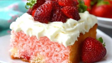 Whipped Cream Juicy Berries and the Cake That Feels Like a Summer Day