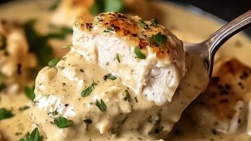 Creamy Crock Pot Ranch Chicken