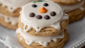 Melted Snowman Peanut Butter Cookies