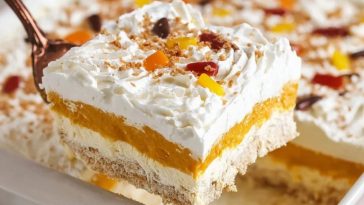 No Bake Pumpkin Lasagna Dessert