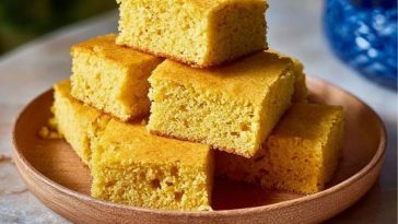 Classic Southern Cornbread