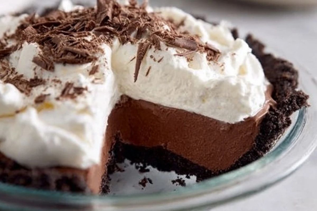 Easy Chocolate Cream Pie