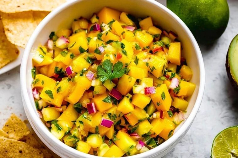 Easy Summer Mango Salsa