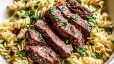 Garlic Butter Steak Lightning Noodles