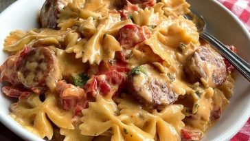 Creamy Cajun Sausage Pasta Dinner