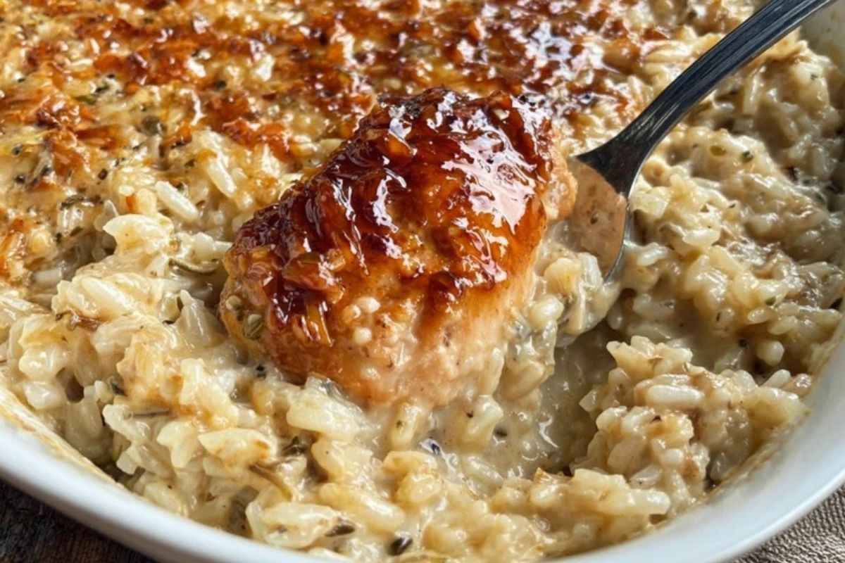 Dump & Bake Creamy Rice & Chicken