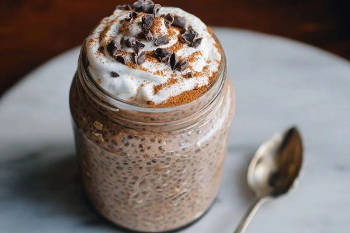 Hot Chocolate Overnight Oats