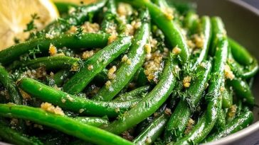 Savory Garlic Butter Green Beans