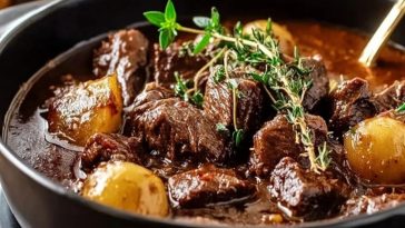Beef Stifado