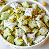 Easy Pistachio Puppy Chow