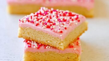 Valentine's Day Frosted Sugar Cookie Bars