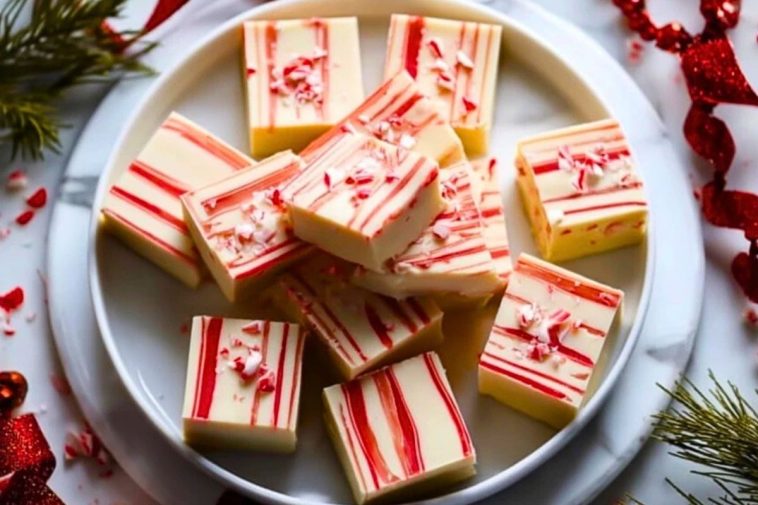 Peppermint Christmas Fudge