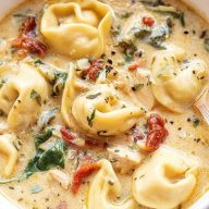 Creamy Tuscan Chicken Tortellini Soup
