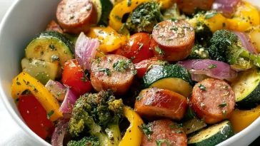 Easy Chicken Sausage and Veggies Sheet Pan