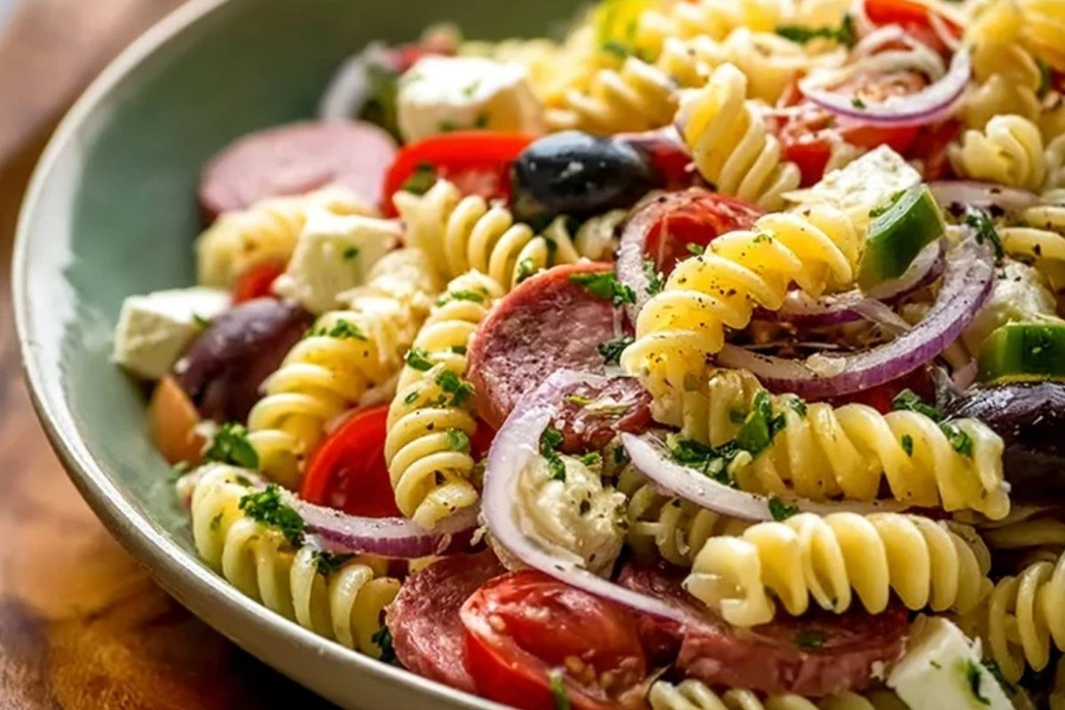 Simple Italian Pasta Salad