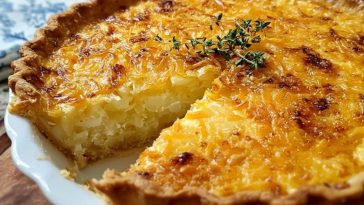 Cheddar Vidalia Onion Pie