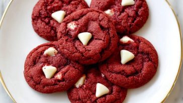 Red Velvet Cookie Cake