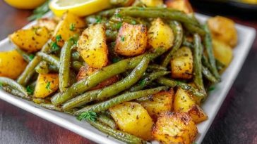 Sheet Pan Oven Roasted Green Beans and Potatoes