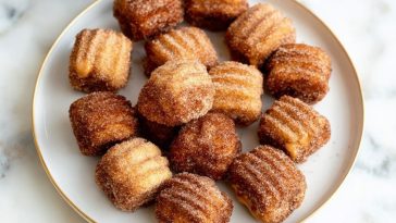 Biscoff Churro Bites