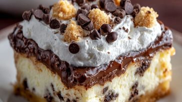 Cannoli Cheesecake Bars