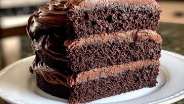 Delicious Chocolate Buttermilk Cake